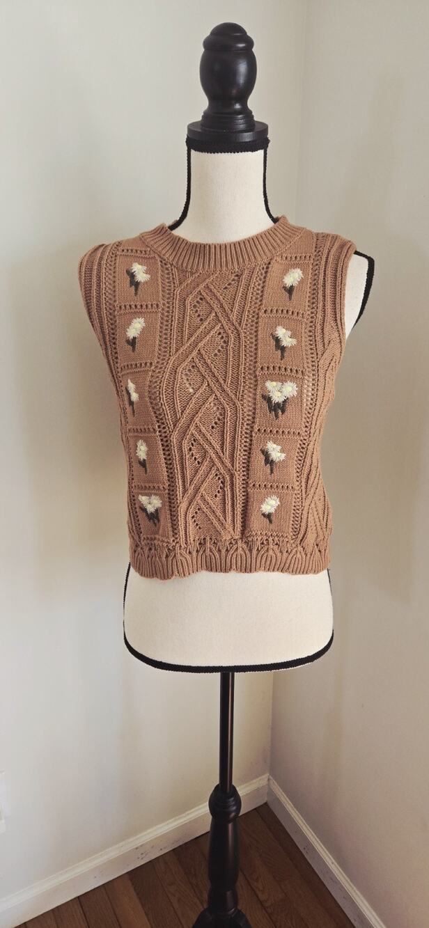 &merci Womens Brown Cable Knit Embroidered Floral Crewneck Sweater Vest M